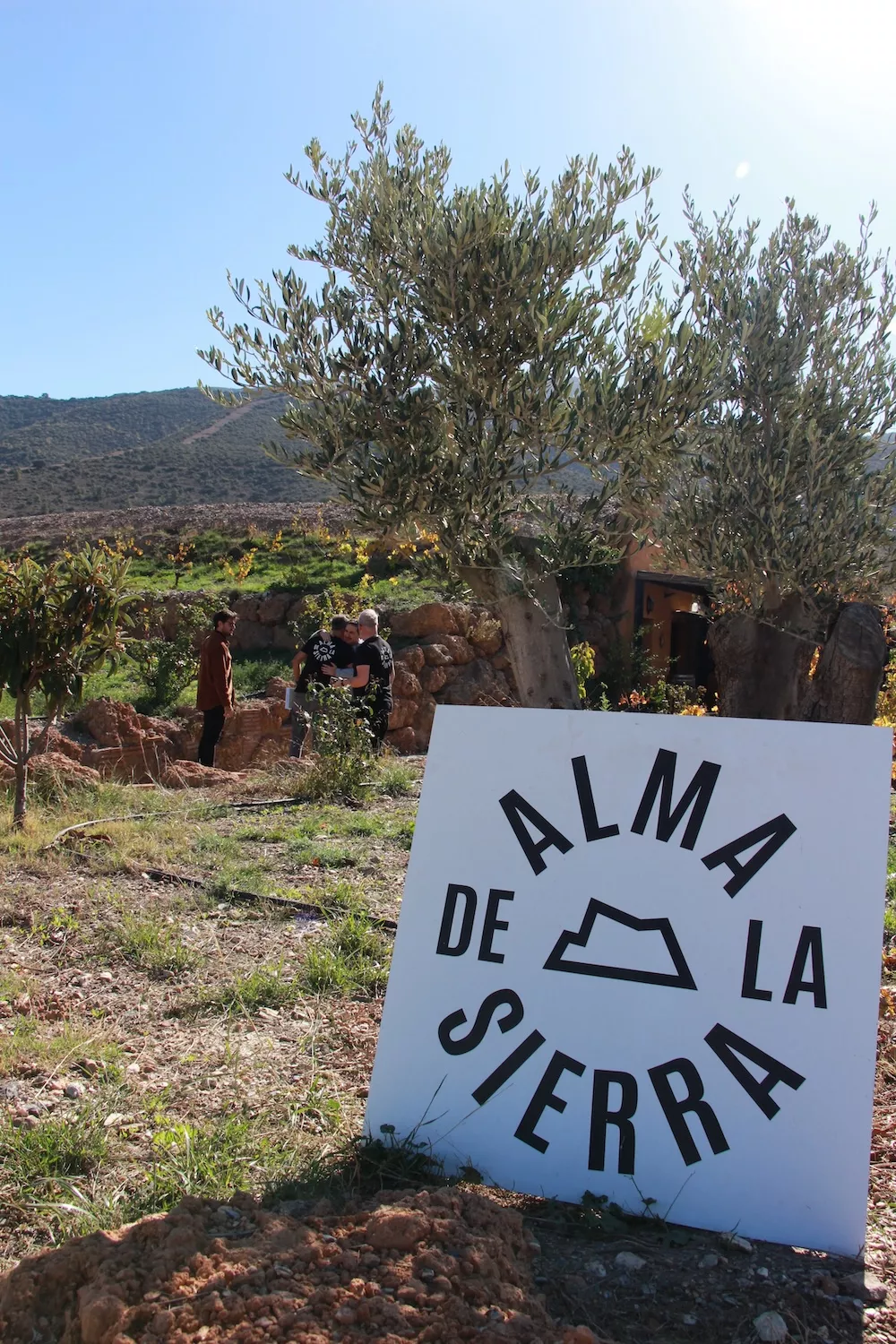 The very countryfied entrance to the bodega.