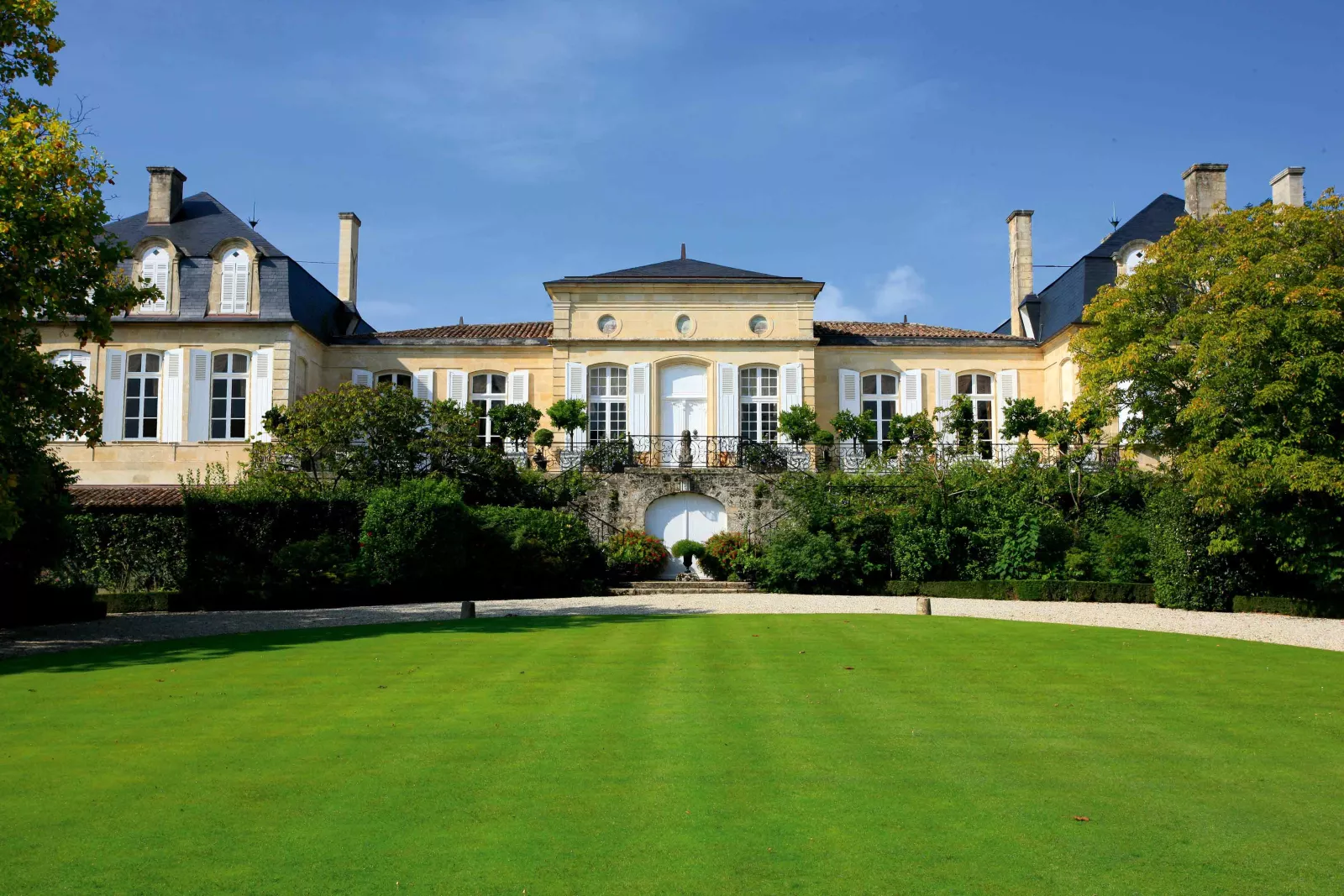 Chateau Léoville Barton and Chateau Langoa Barton.