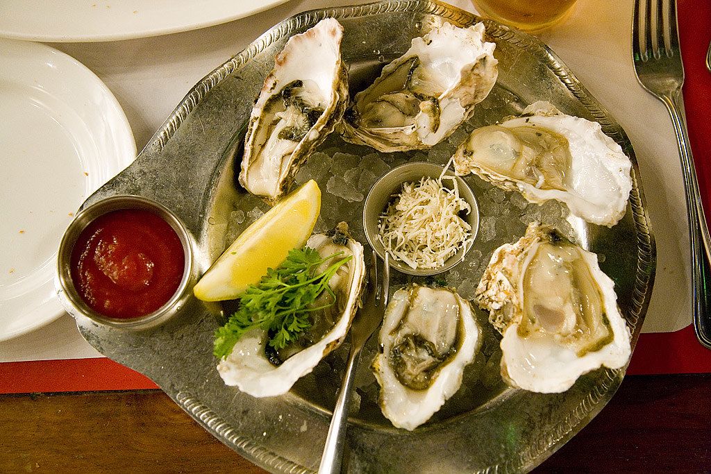 Oysters with shallot mignonette